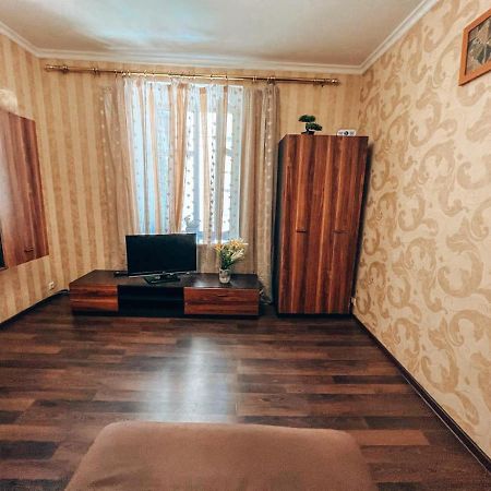 Квартира В Центре Крещатика Kiev Buitenkant foto