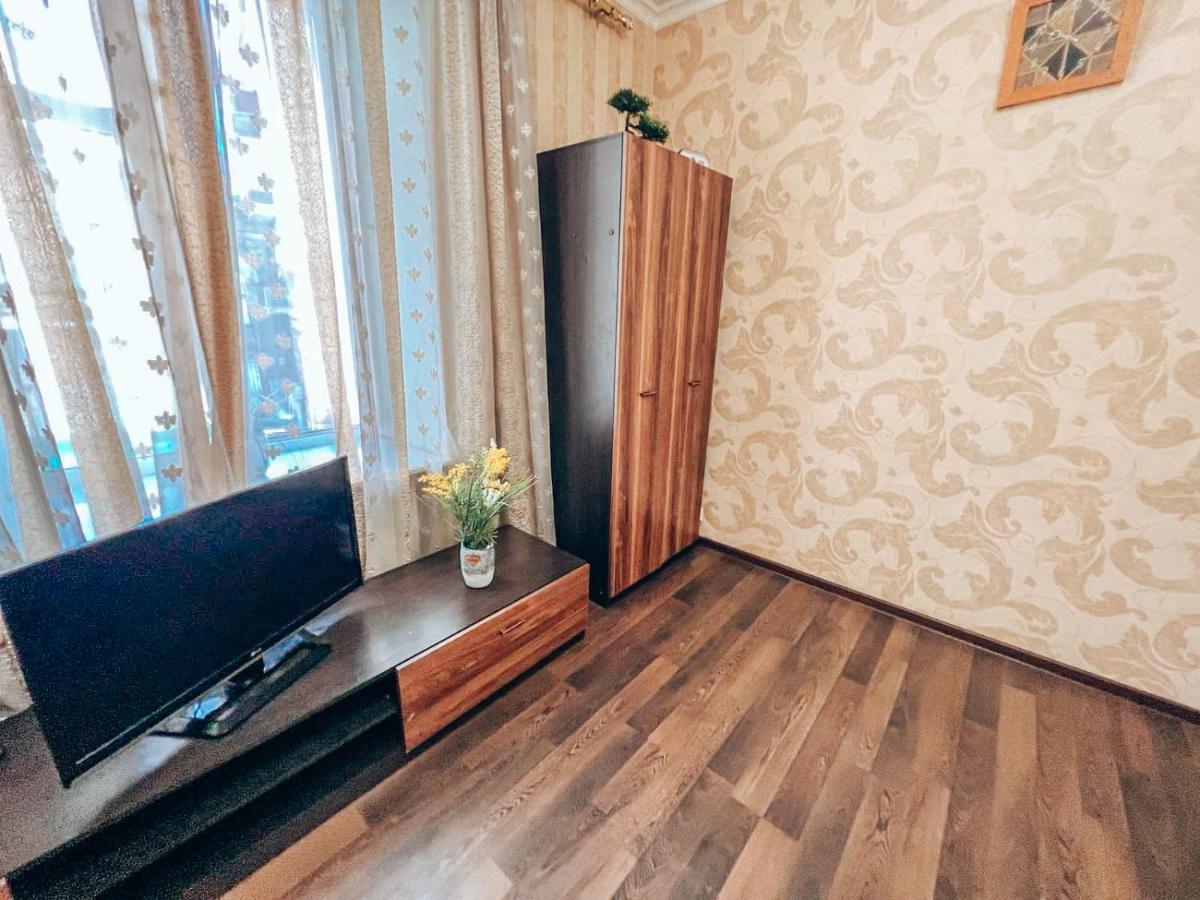 Квартира В Центре Крещатика Kiev Buitenkant foto