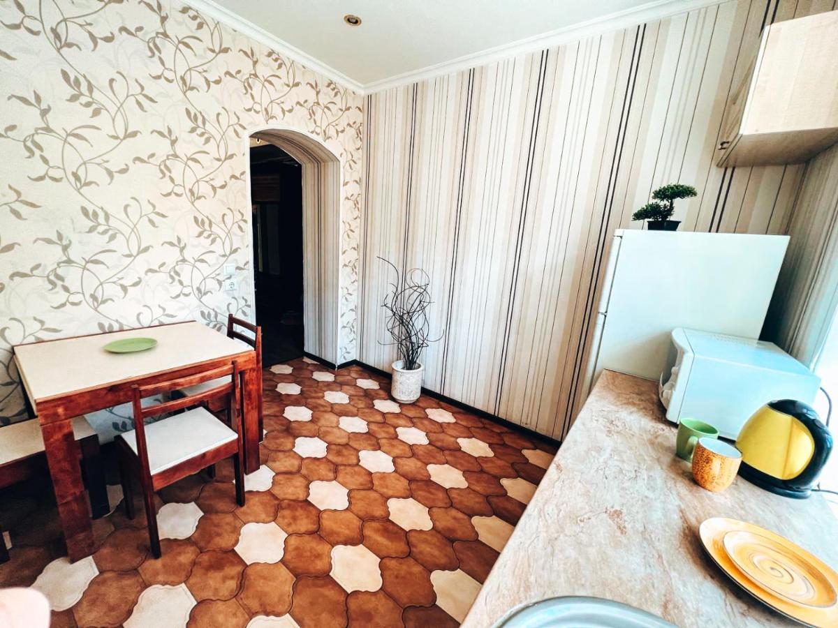 Квартира В Центре Крещатика Kiev Buitenkant foto